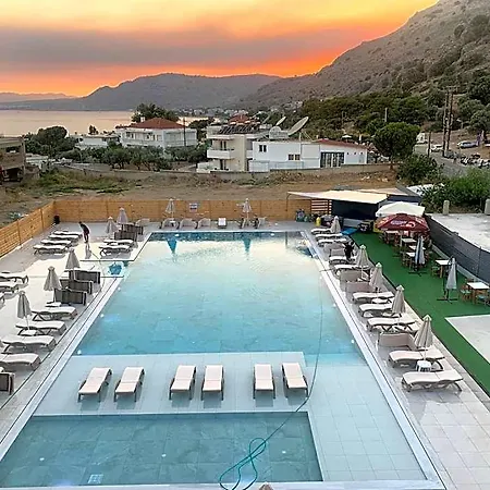 Pals Pefkos Hotel