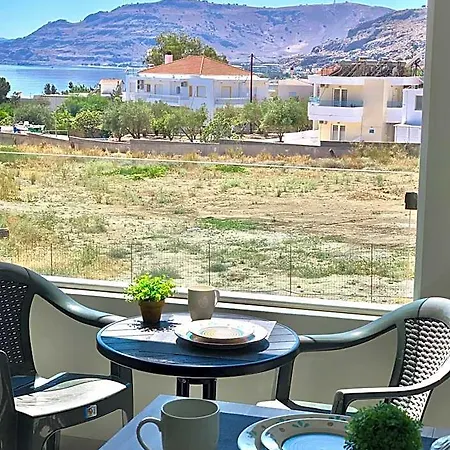 Pals Pefkos